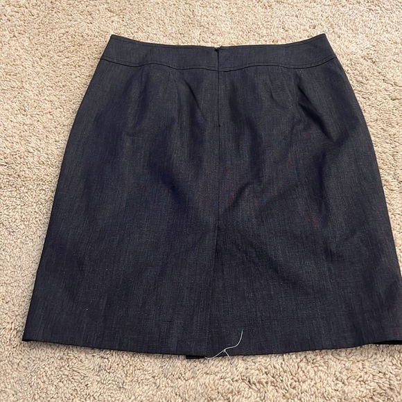 Ann Taylor denim suit skirt size 2P - Picture 2 of 2